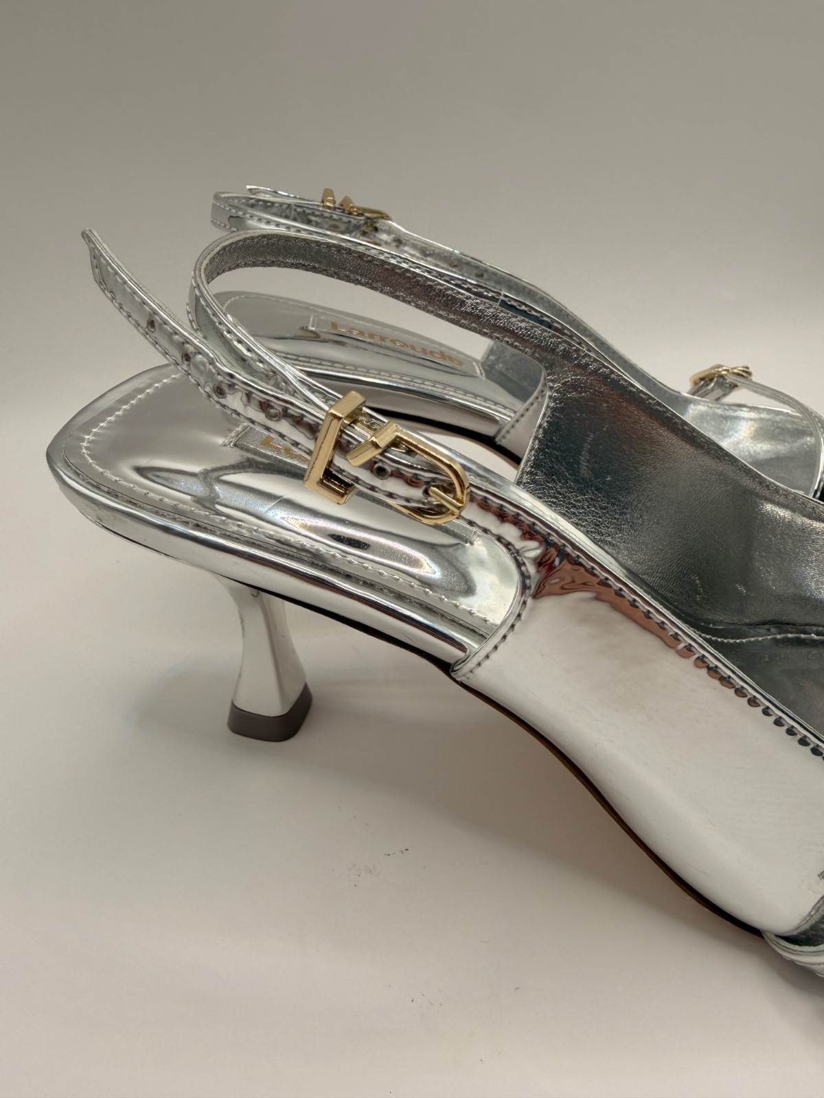 Larroudé Womens Ines Pump In Silver Specchio Pointy Toe Slingback Heel Sz 7