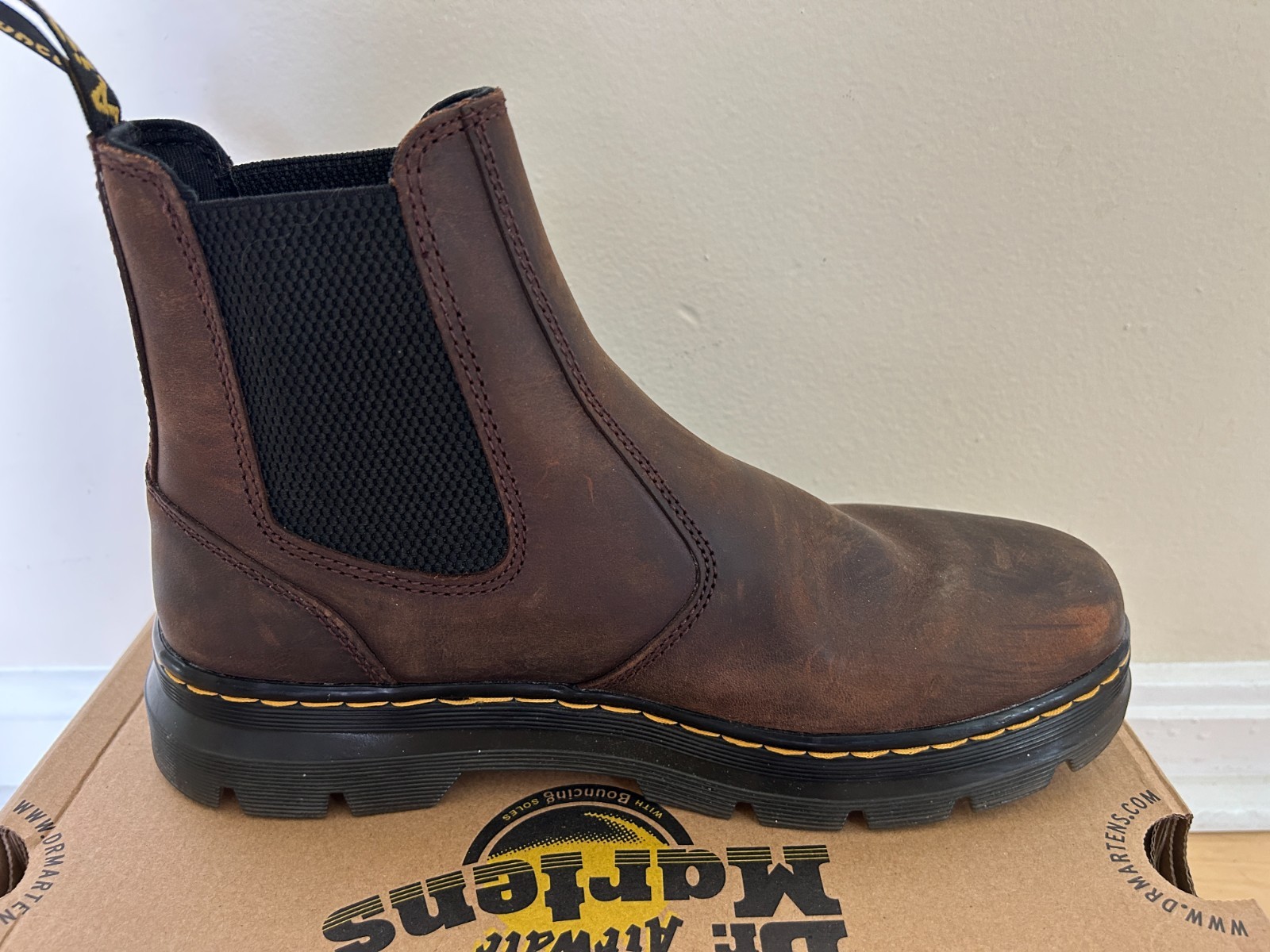 Dr. Martens Embury – Dark Brown Suede Boots – Women US size 10 – Barely worn
