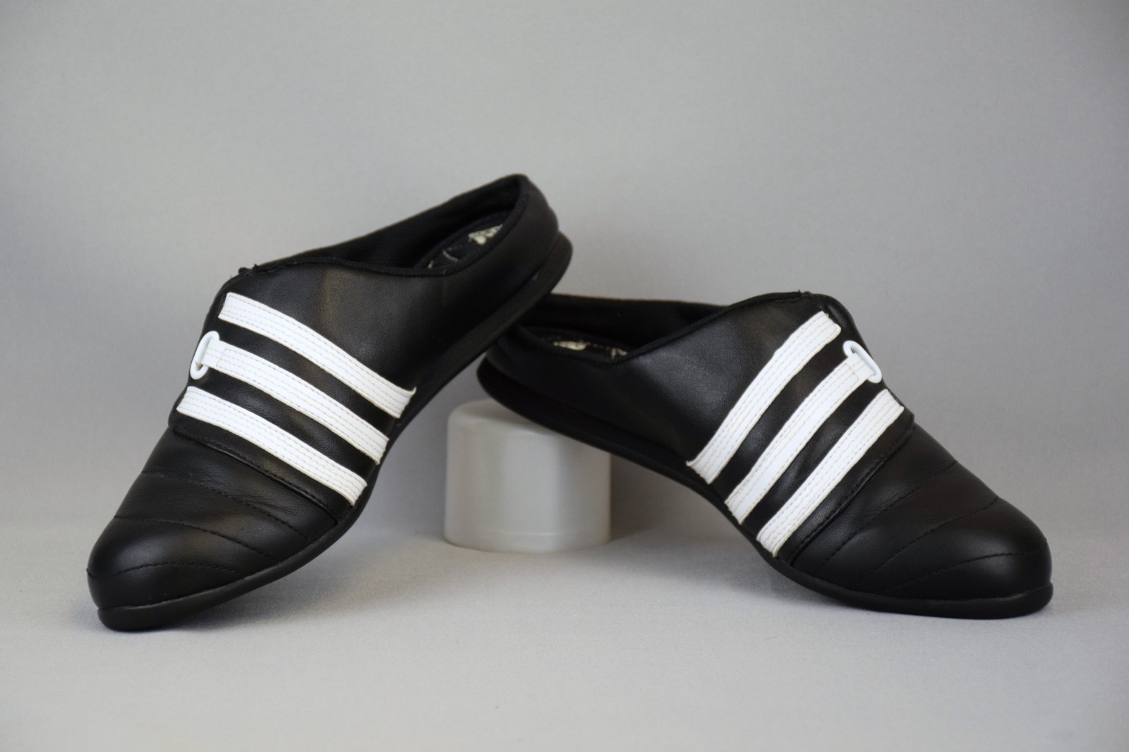 Rare Adidas 017104 Vintage Leather Clogs / Mules Black Shoes US 7.5/EU 39/UK 6