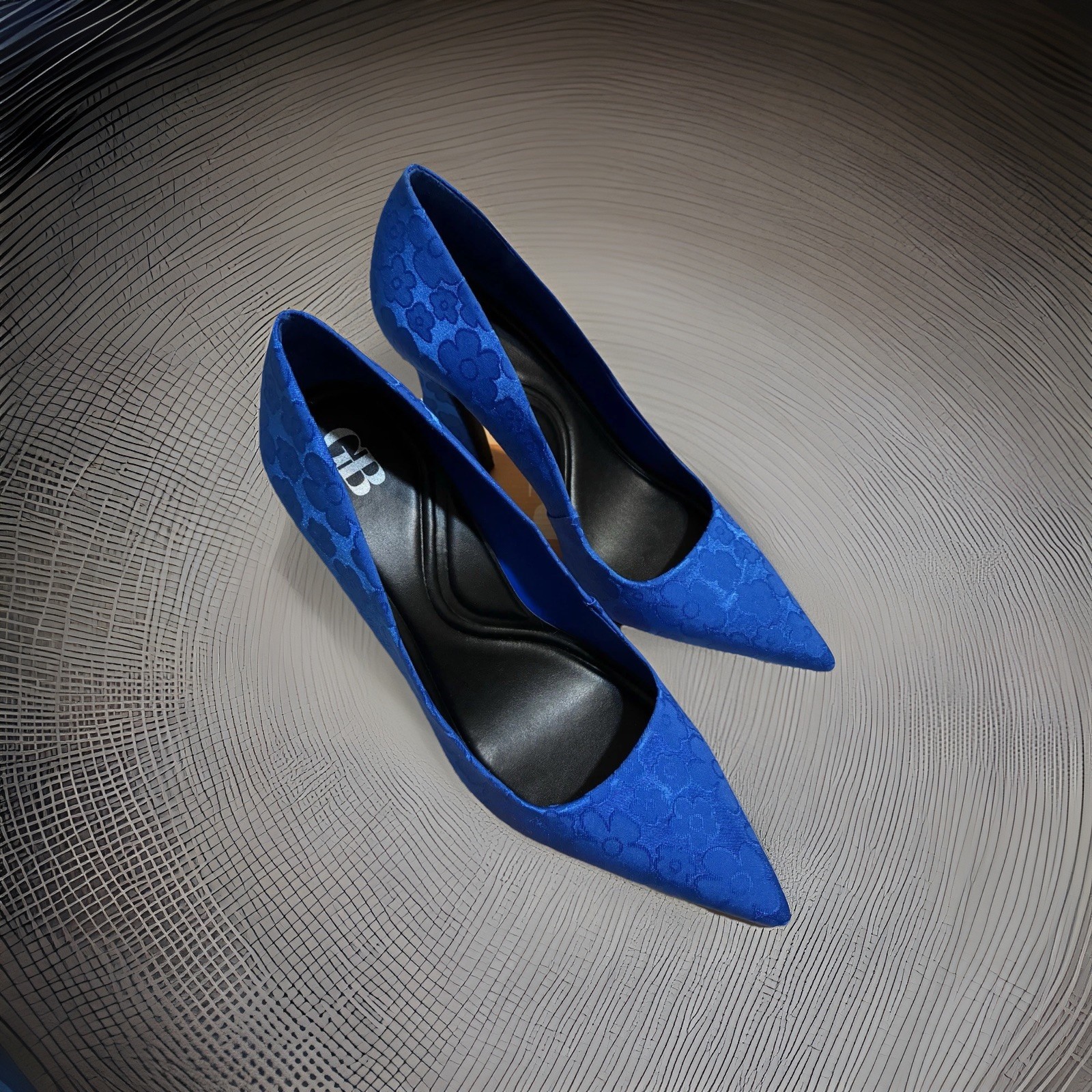 Size 8.5 Gianni Bini Blue Pumps Spring Summer Fall Winter Church Formal