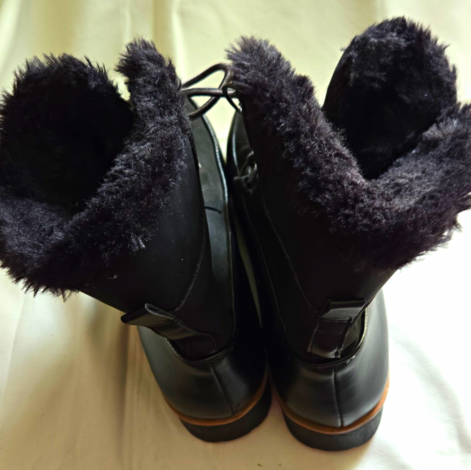 JBU Women’s Maldive Weather Ready Black Lace-Up Faux Fur Lined Ankle Bootie 8M