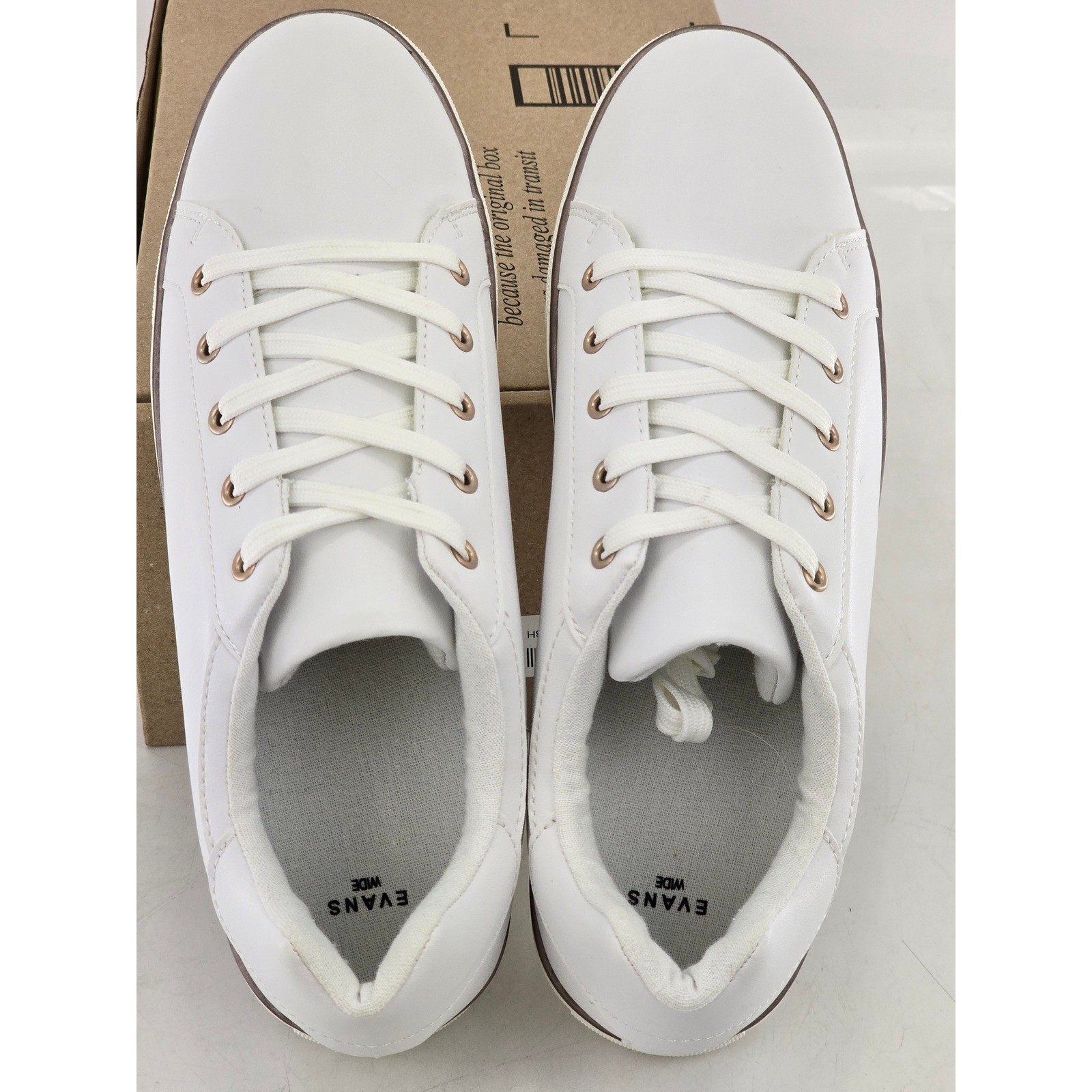 Evans Net Strap Sneaker Womens Size 11 E Wide White Lace Up Casual – Excellent