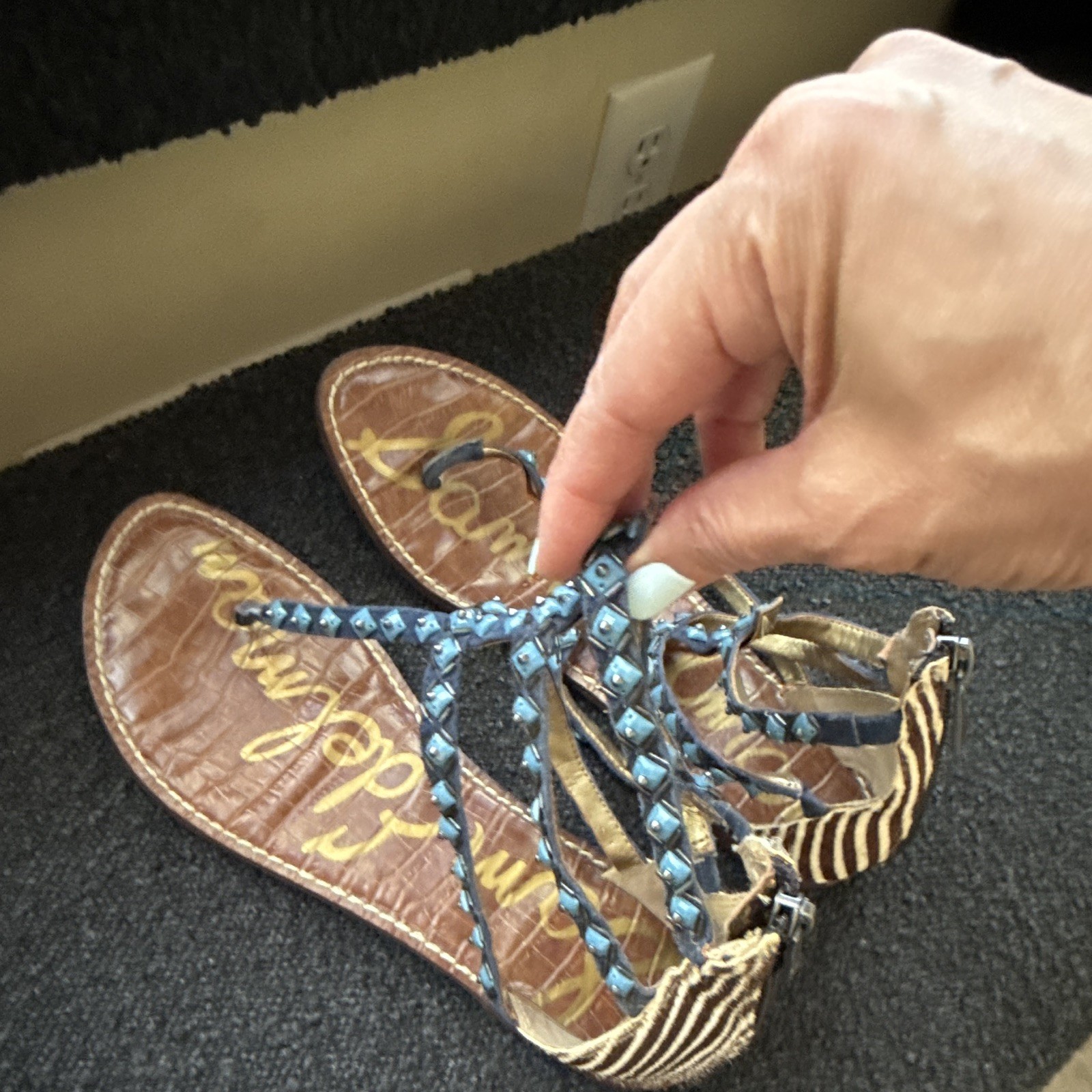 Sam Edelman Women’s US 9 M Blue Leather Studded Zebra Strappy Flat Sandals Zip