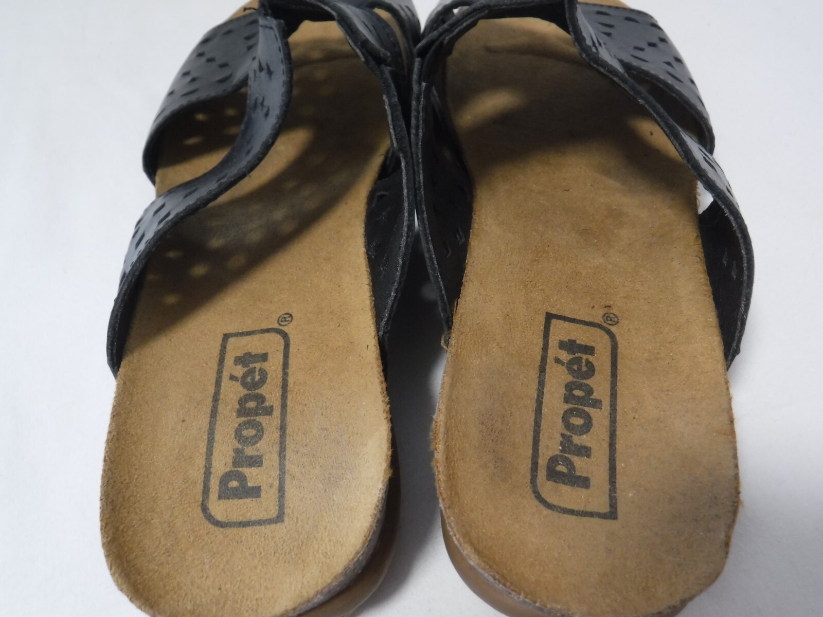 PF2 Propet Shoes Women 7.5W Fionna Black Comfort Slide Sandal Cutout Leather