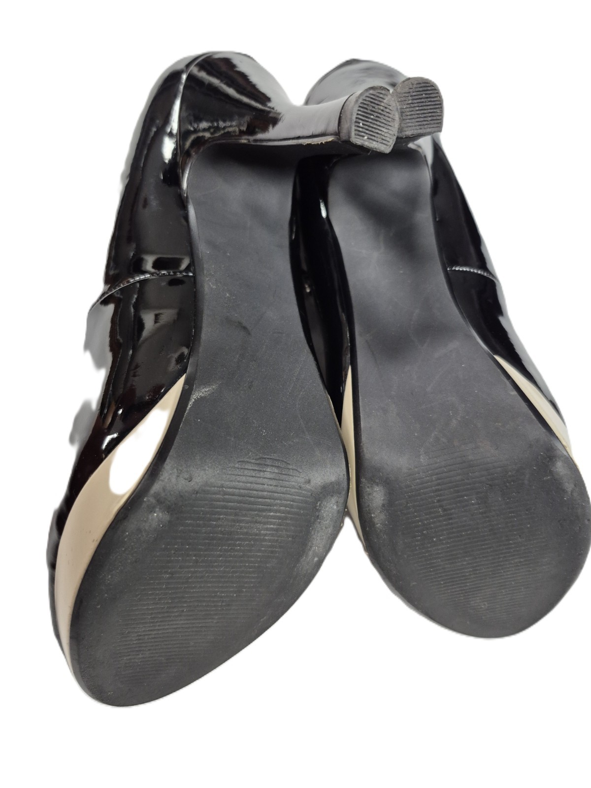 Maurice’s Black & Tan Heels (8.5) Instep-Strap Man-Made 4.25″-Heels