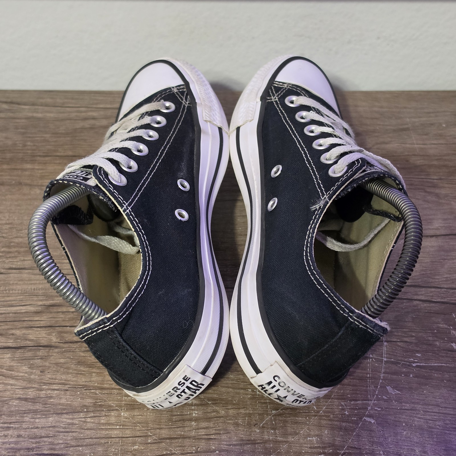 Converse Chuck Taylor All-Star Low Top Women’s Shoes Sneakers Size 8.5 Black