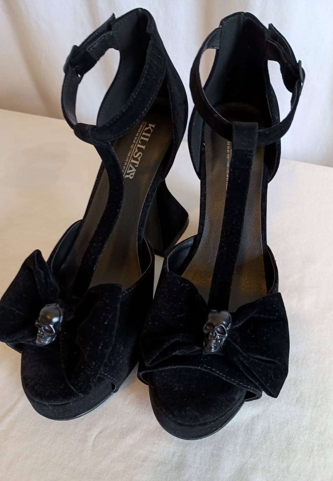 KILLSTAR Ravenette Velvet Platform Spool Heel Pumps Womens Size 8, 4.5 Inch Heel