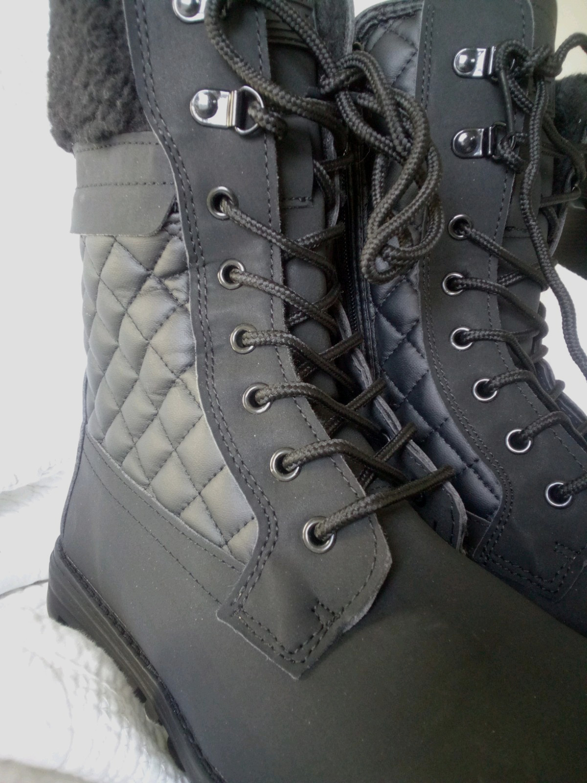 Polar Zip and Tie Boots Women’s Size 10 Black