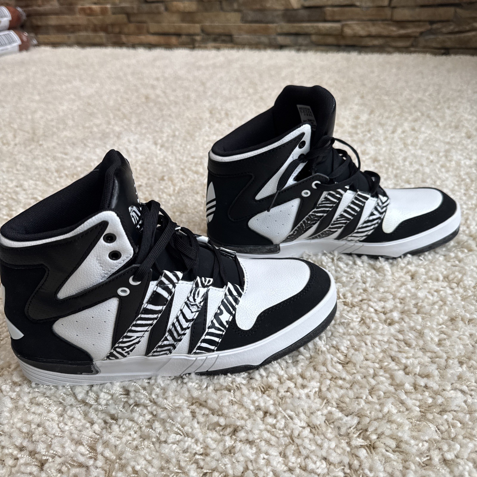 Womens Sz 7 US Adidas Originals Court Femme Black/White /Zebra Print High Tops