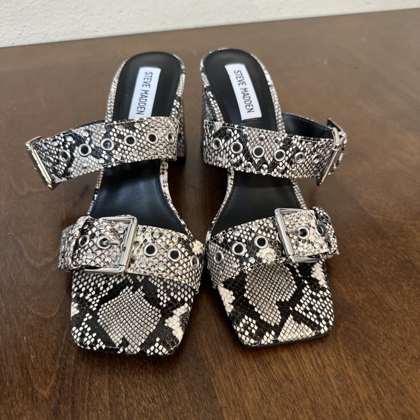 Steve Madden Menna Snake Print Buckle Strap 3.25″ In High Heel Sandals Sz 7.5 M