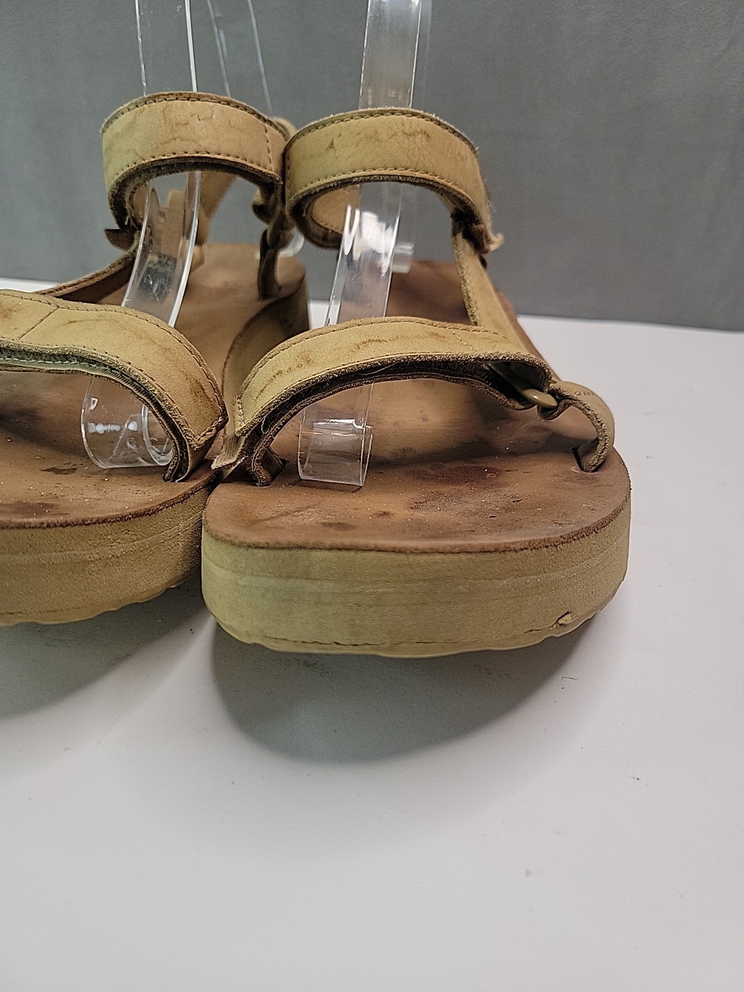 Teva Leather Midform Universal Tan Strappy Sandals Comfort Hiking Womens Size 9