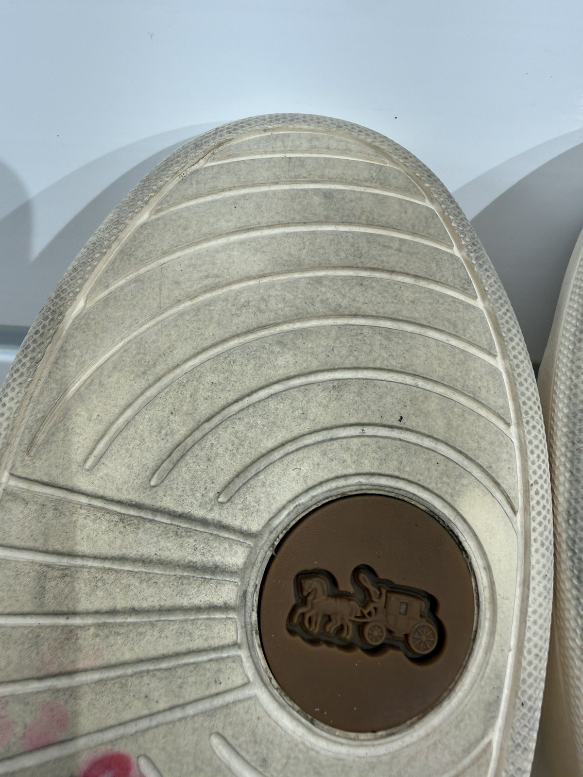 COACH Clip Low Top Leather Sneakers Size 9B Chalk/Khaki Signature 1941 B40