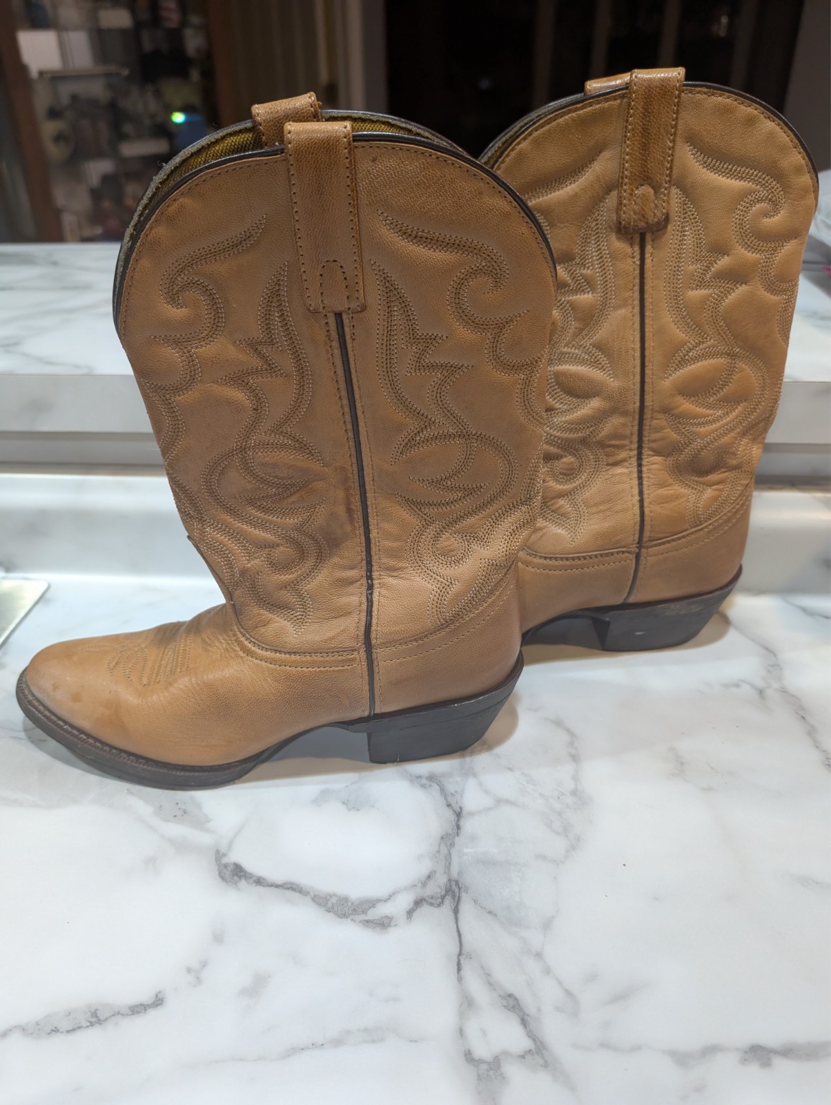 Womens Laredo Cowboy Boots size 9