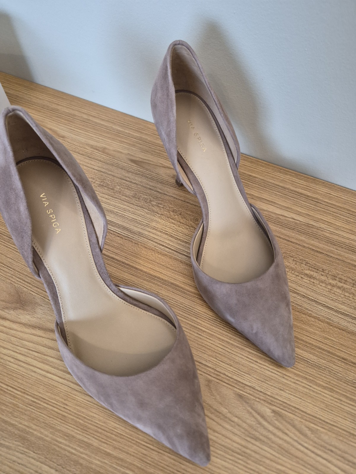 Sz 8.5 Via Spiga «Ondine» Blush Suede Pumps Brand New With Box