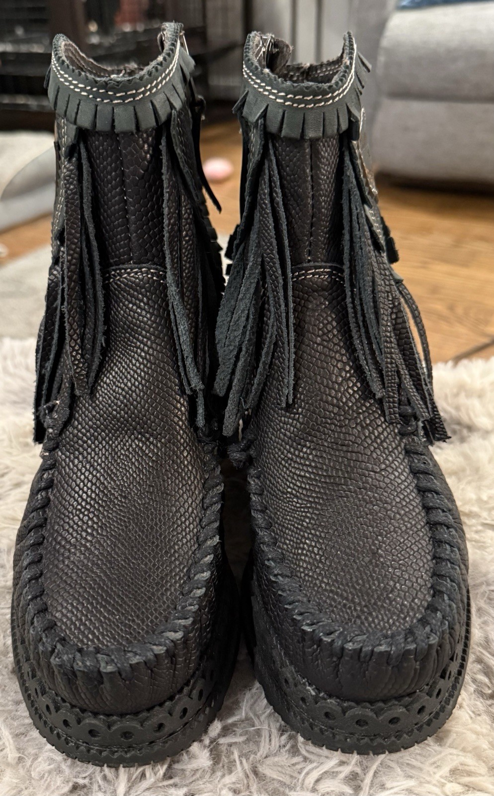 Brand New El Vaquero Ezra Distressed Null Leather Wedge Boots. Size 37 US 7