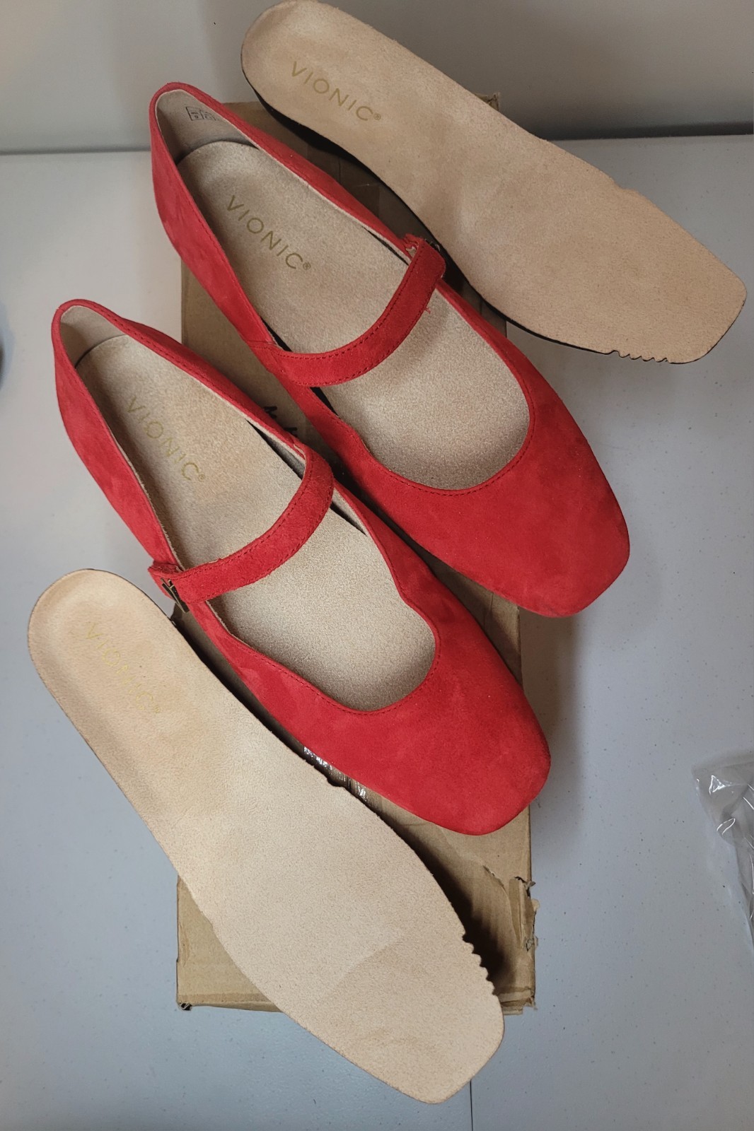 Vionic Alameda Red Suede Mary Jane Flat Slip-on Shoe Size 9- Minimalist Stylish
