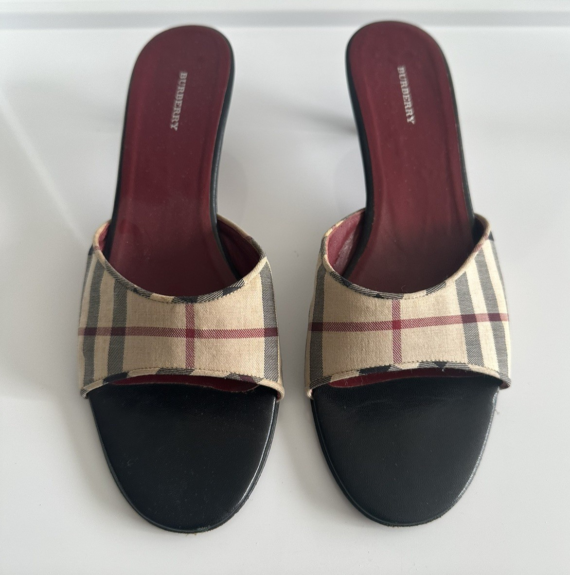 Burberry Made In Italy Nova Check Slide Shoes 39/8~8.5