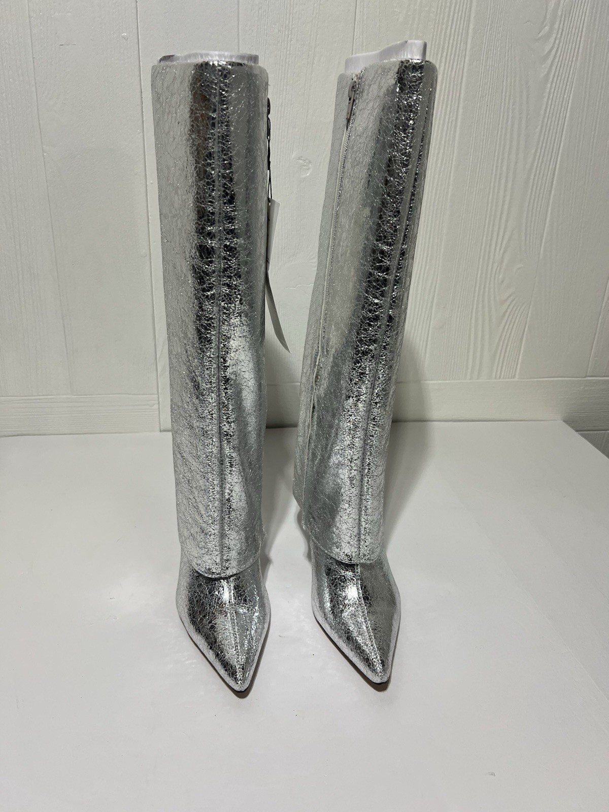 The Drop Women’s Jolene Fold Over Tall Boot Size 7 Sliver Crackle 3.6 “ Heel