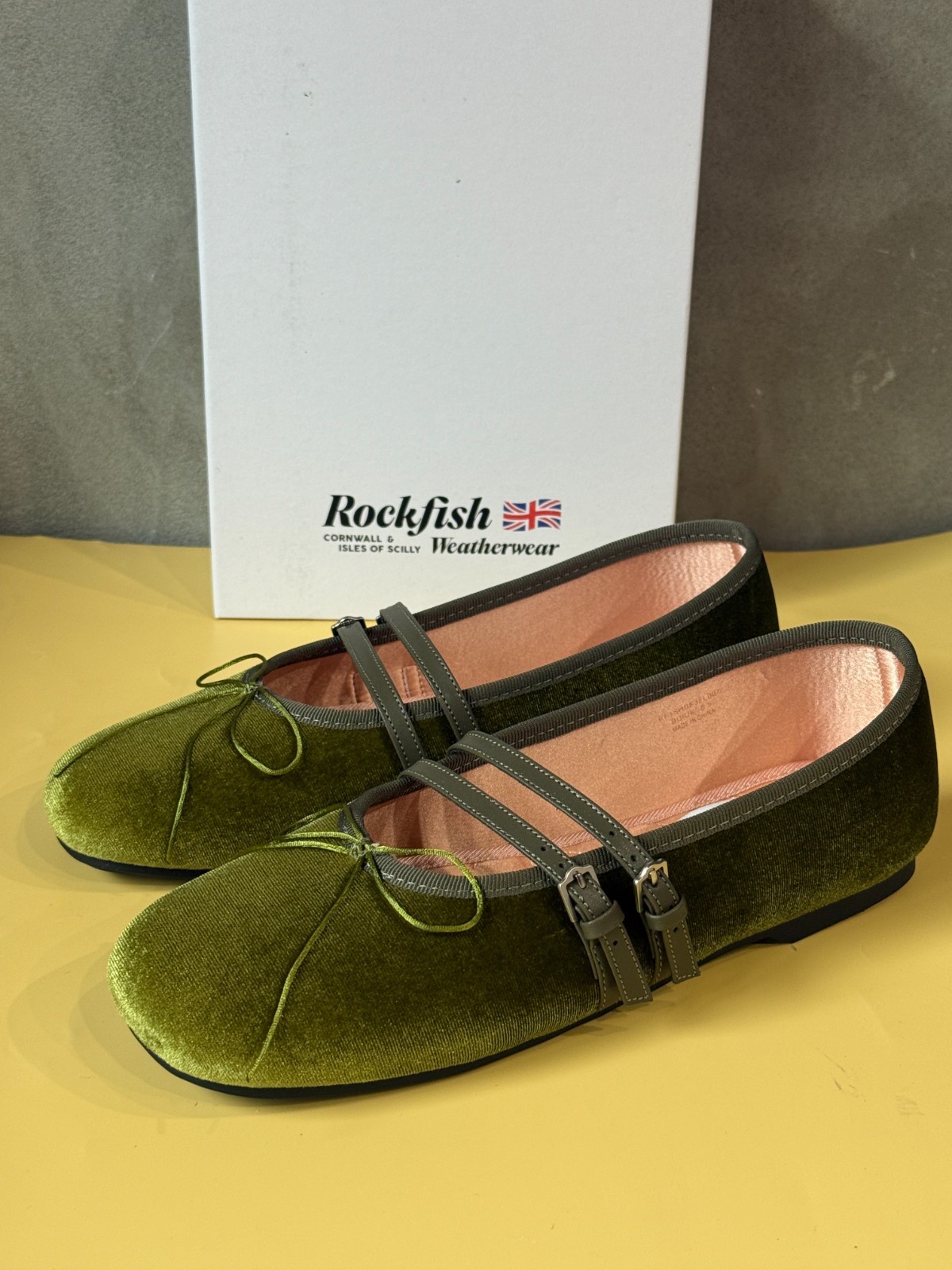 Rockfish Weatherwear Square Toe Two Strap Mary Janes Velvet Lifestyle Shoes NWT