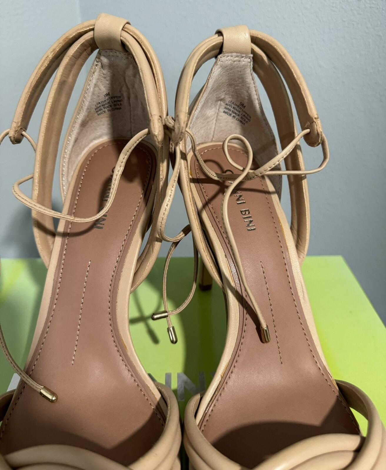 NEW Gianni Bini Abbrie Nude Strappy Heels Spanish Sand Womens Size 9 See Desc**