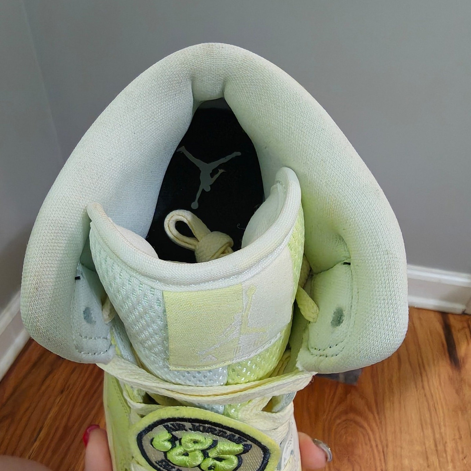 Air Jordan 1 Mid SE Matchly Barely Volt Black Women’s Size 7.5