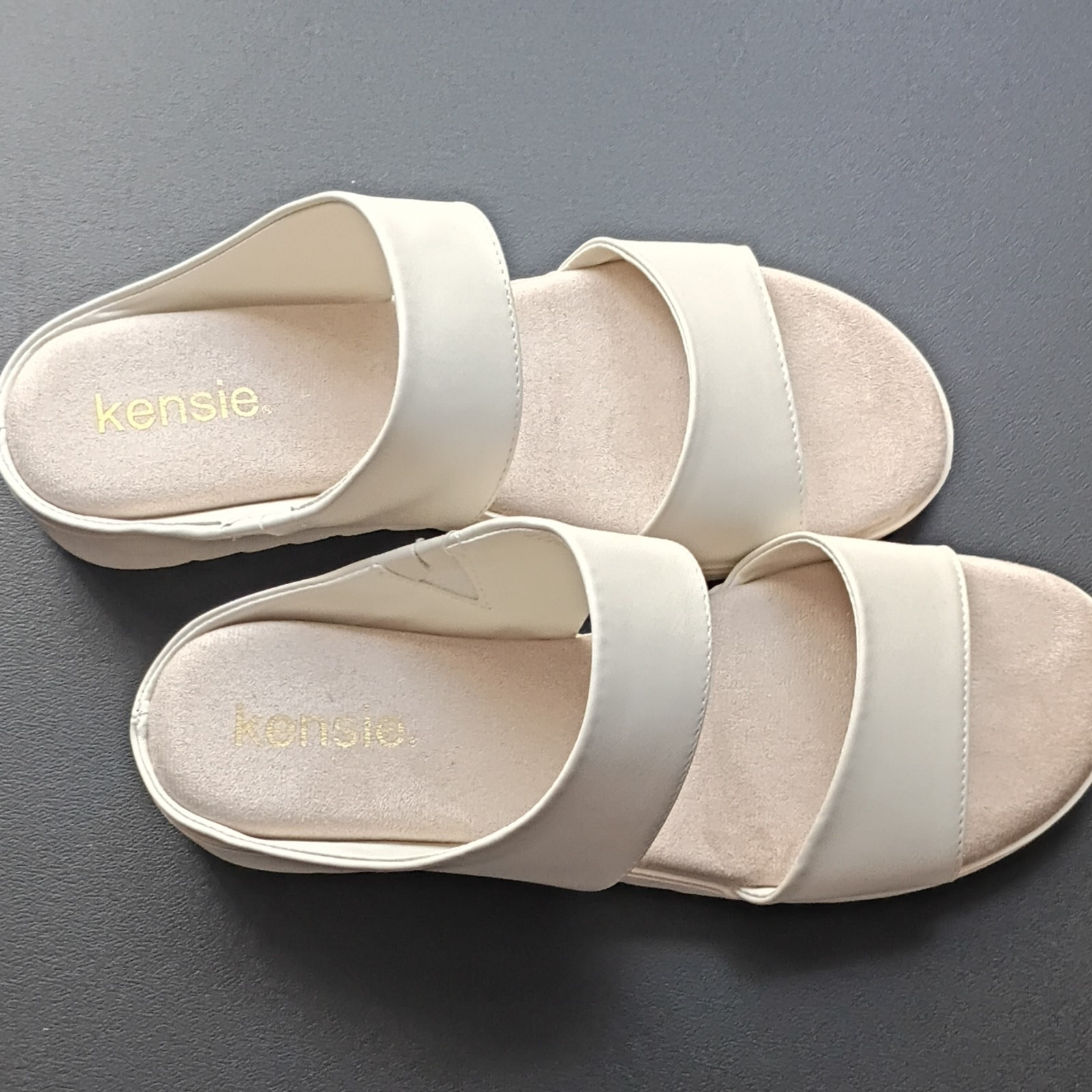 Kensie Women’s White Leather Comfort Slide Slip-On Sandals Casual Size 8