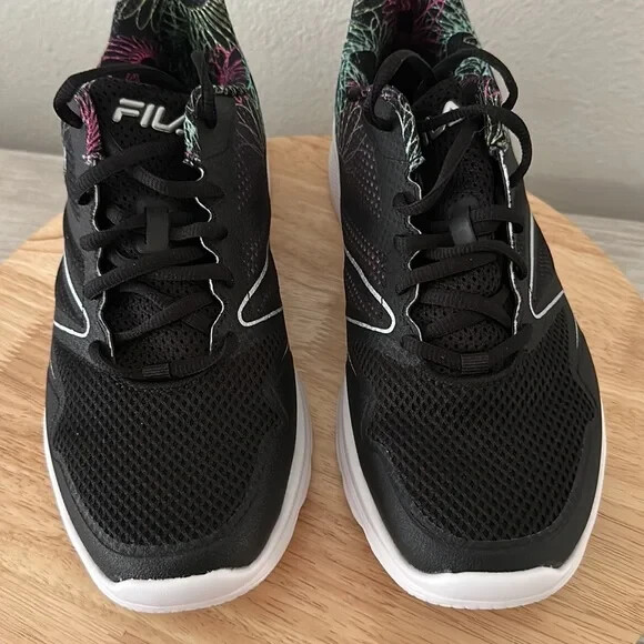 FILA Memory Panorama 8 Air Mesh Sneaker – sz 12 m 735008