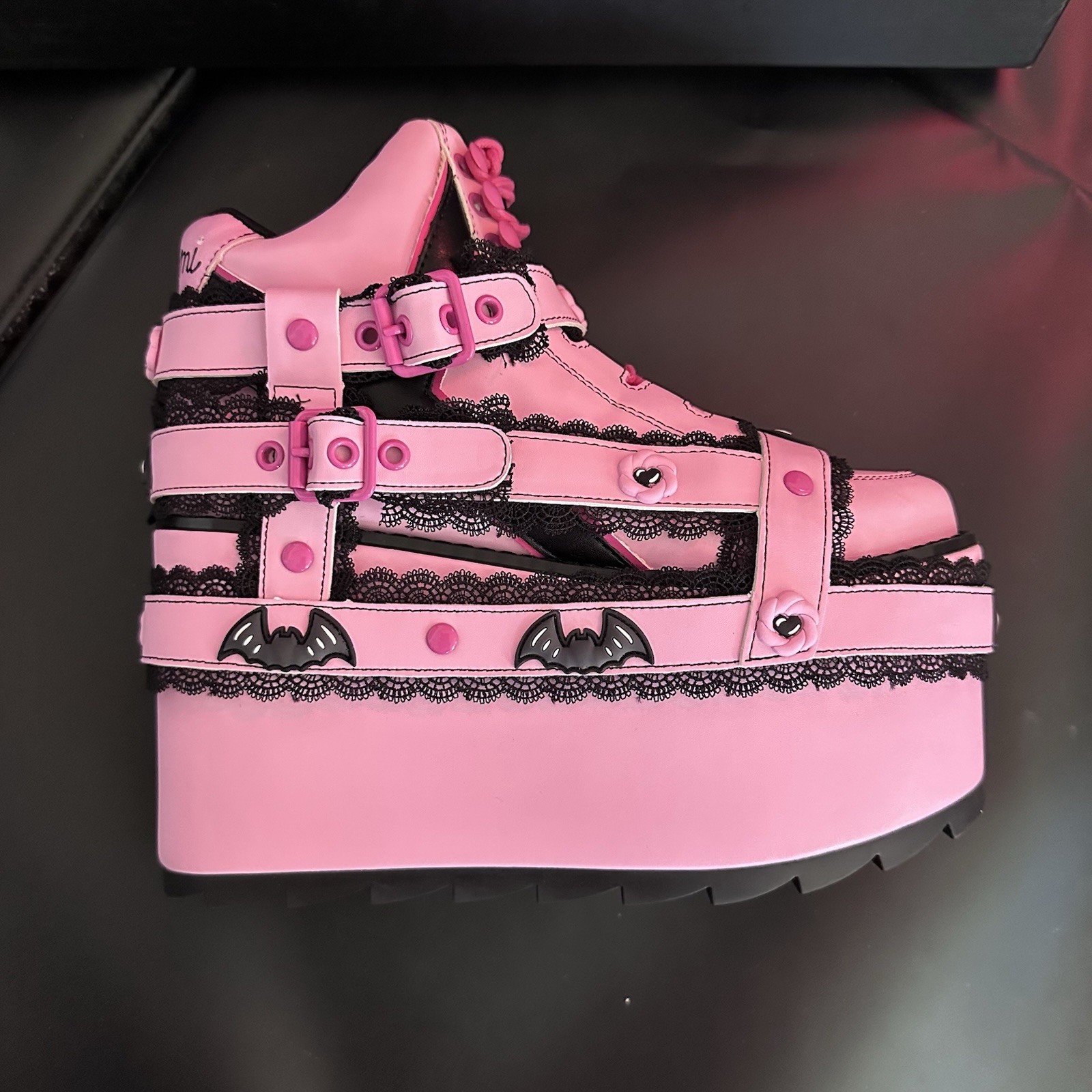 YRU x Kuromi Qozmo Bndg Platform Sneakers Pink Black Women’s Size 8 NWB