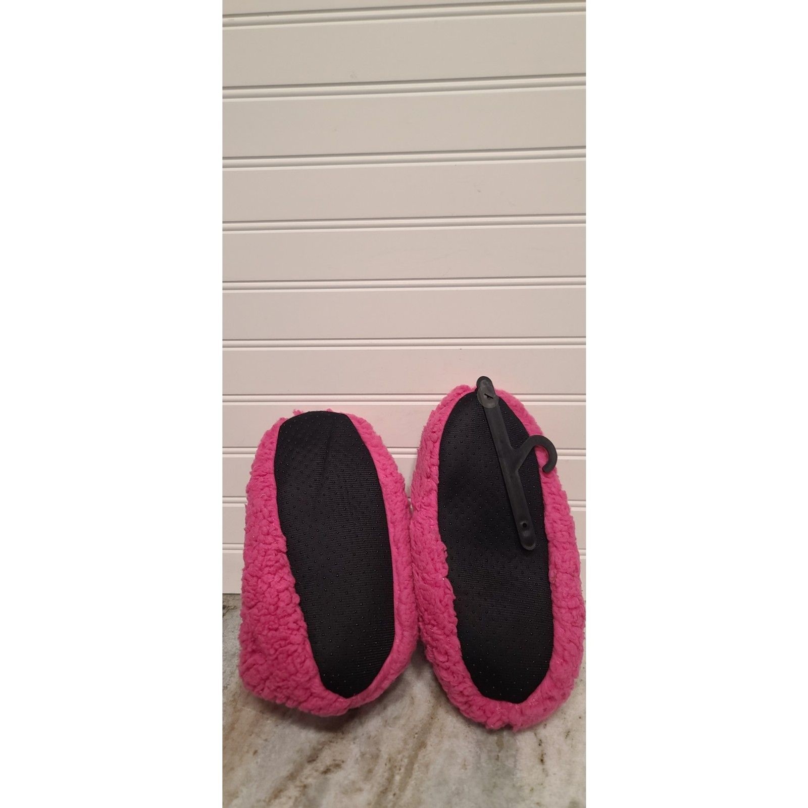 Nordstrom BP Womens Pink Berry Shearling Pull On Boots Slippers Size S/M 5-7 NWT