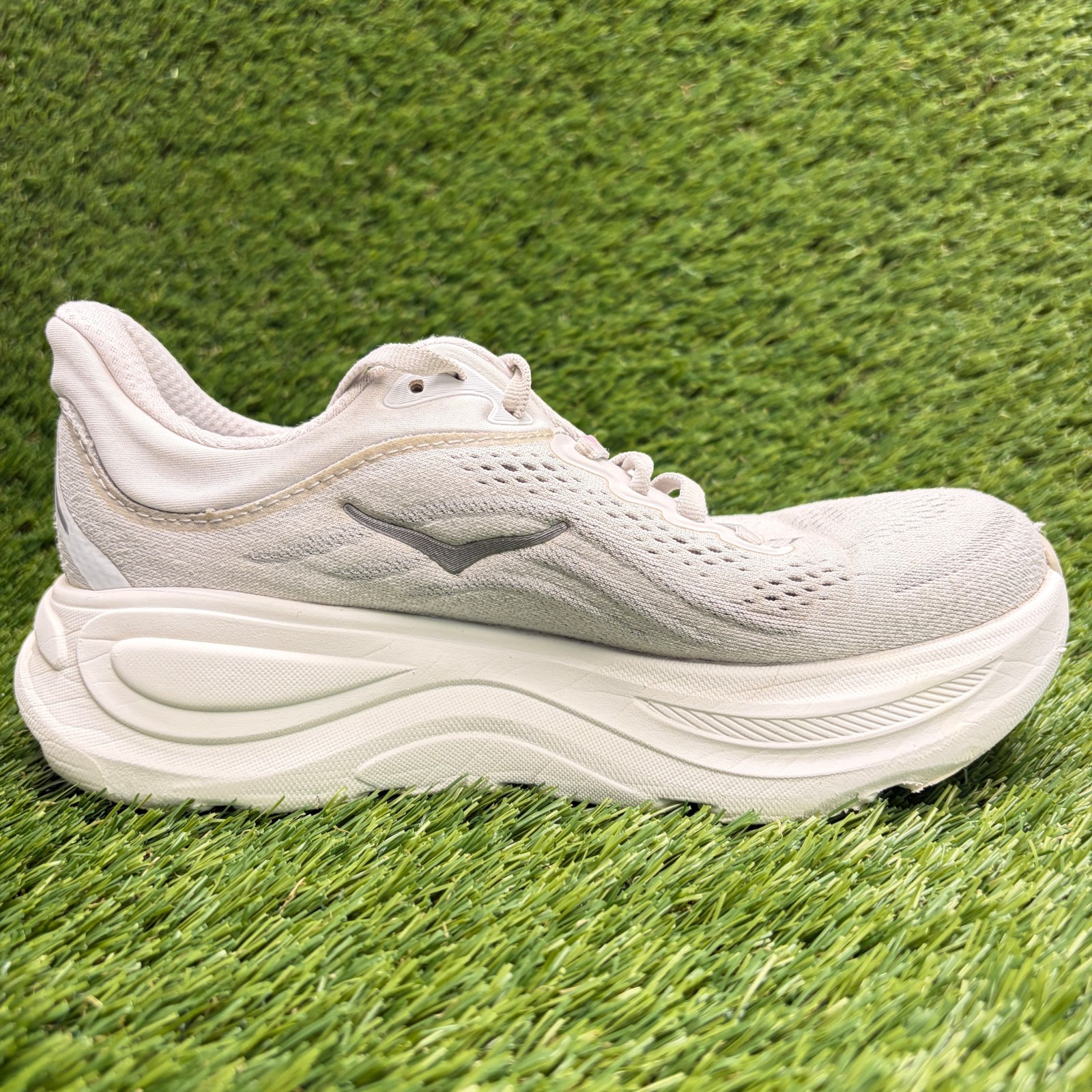 Hoka One One Bondi 9 Womens Size 5.5 White Gray Athletic Running Shoes Sneakers
