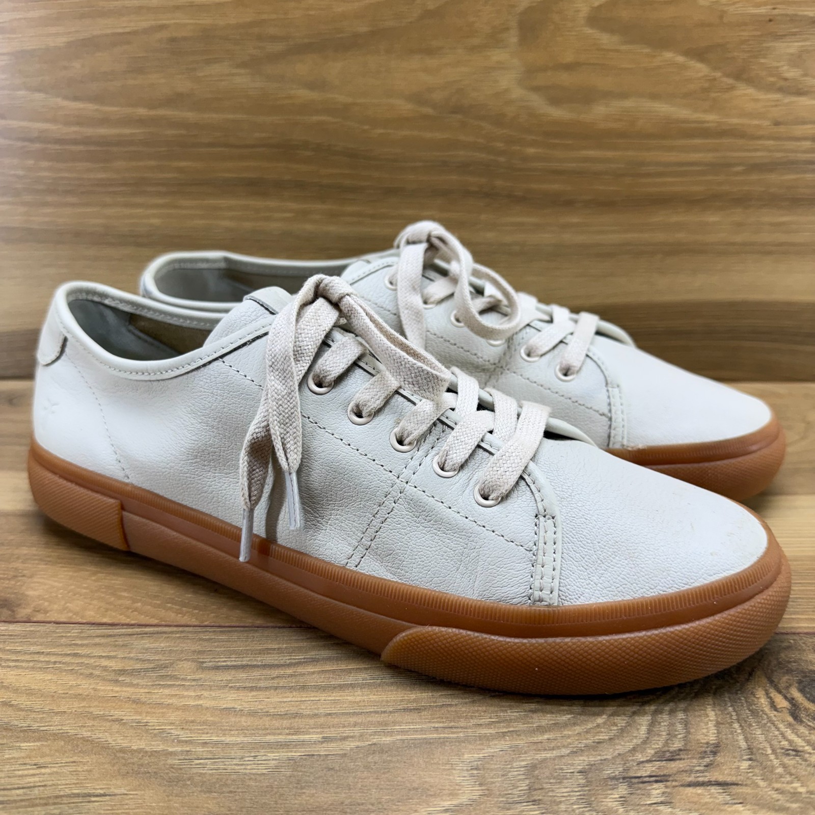 FRYE Gia Low Lace Up Sneakers Womens 9 M Cream Leather Casual Travel Boho Walk