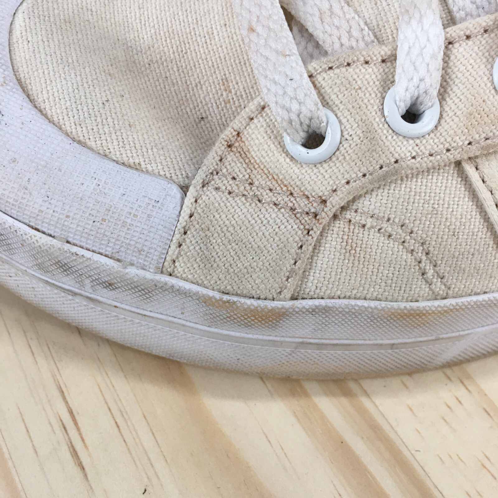Adidas Shoes Womens 8.5 Bravada 2.0 Mid Sneakers Beige Lace Up Round Toe GY5042
