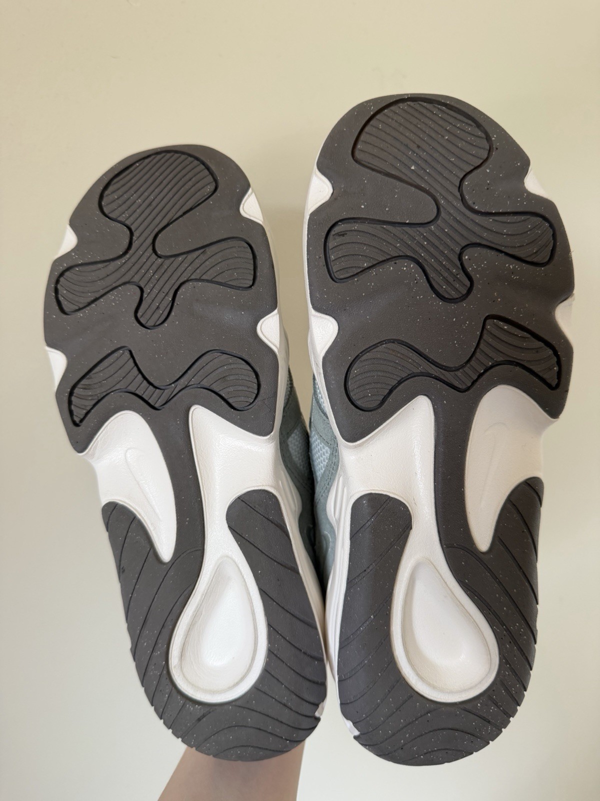 Nike Tech Hera Women’s Size 8.5 Mica Green
