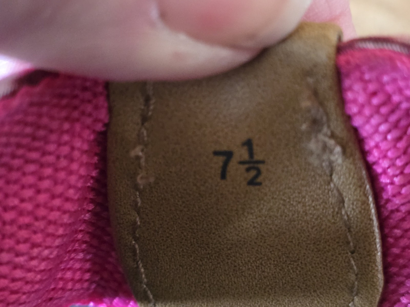 Yellow Box Flip Flop Sandals Size 7.5 Pink Black Farlin Farah Fuschia