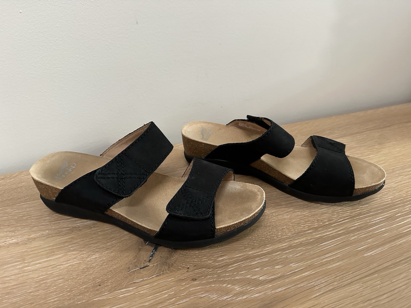 Dansko Maddy Women’s Size EU 41 US 10-10.5 Sandals Leather Black Comfort Wedge