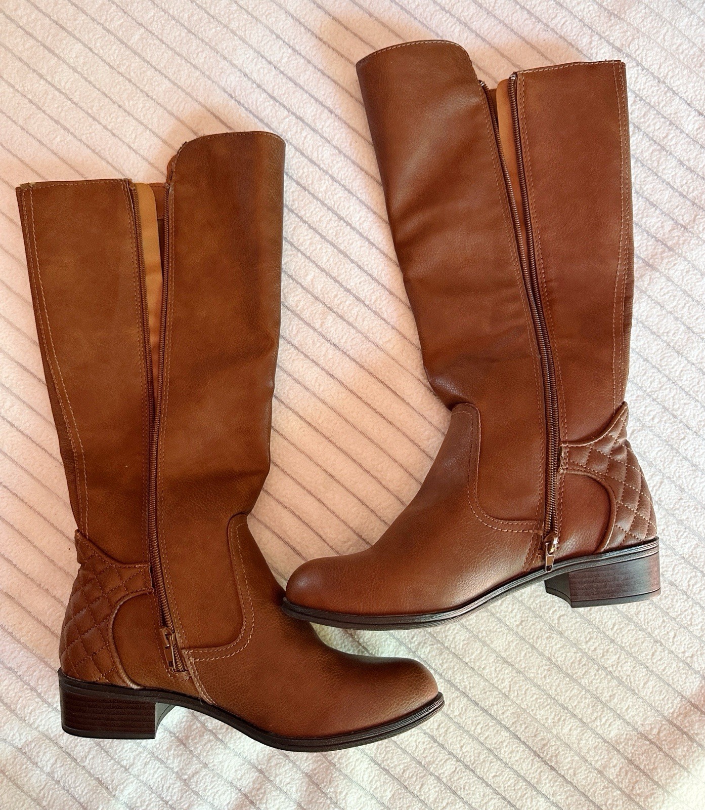 Arizona Women’s Brown Faux Leather Knee High Riding Boots Zip Buckle 8.5B