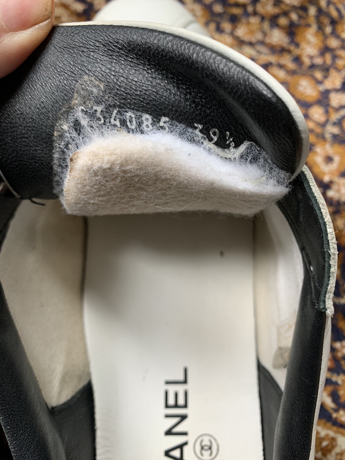 Chanel Low Top Sneakers White Calfskin Spellout 2 Cs Pull Tab Womens 39.5 EU