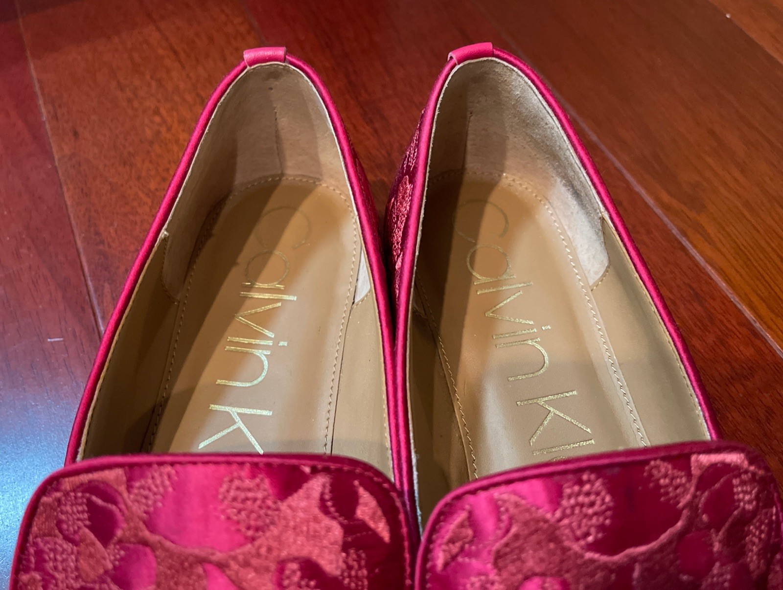 Size 8.5 M Calvin Klein Elin Crosshatch Flower Slip Ons Hibiscus Pink Embroidery