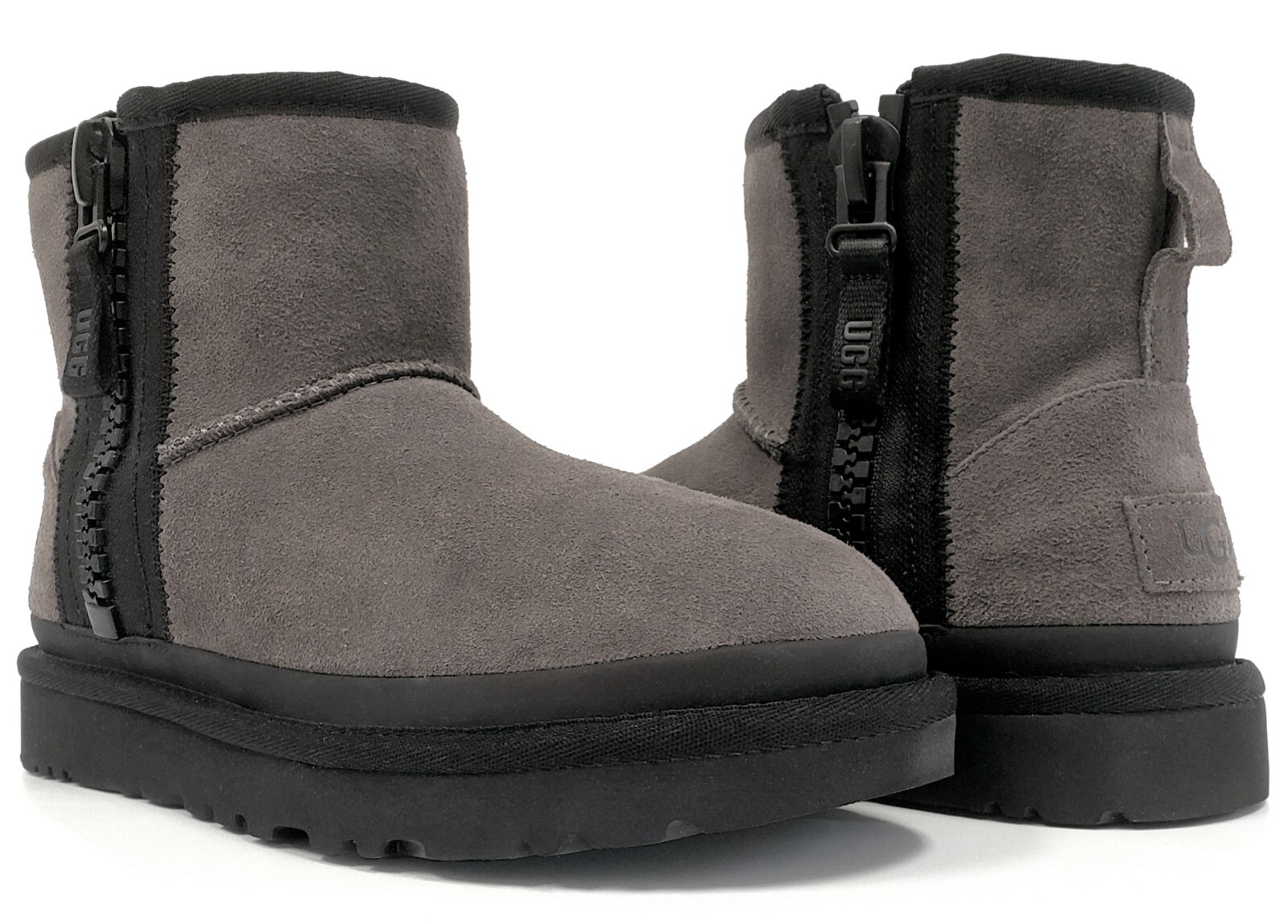 UGG Classic Mini Zipper Tape Logo Women’s Suede Winter Boots in Charcoal Size 6