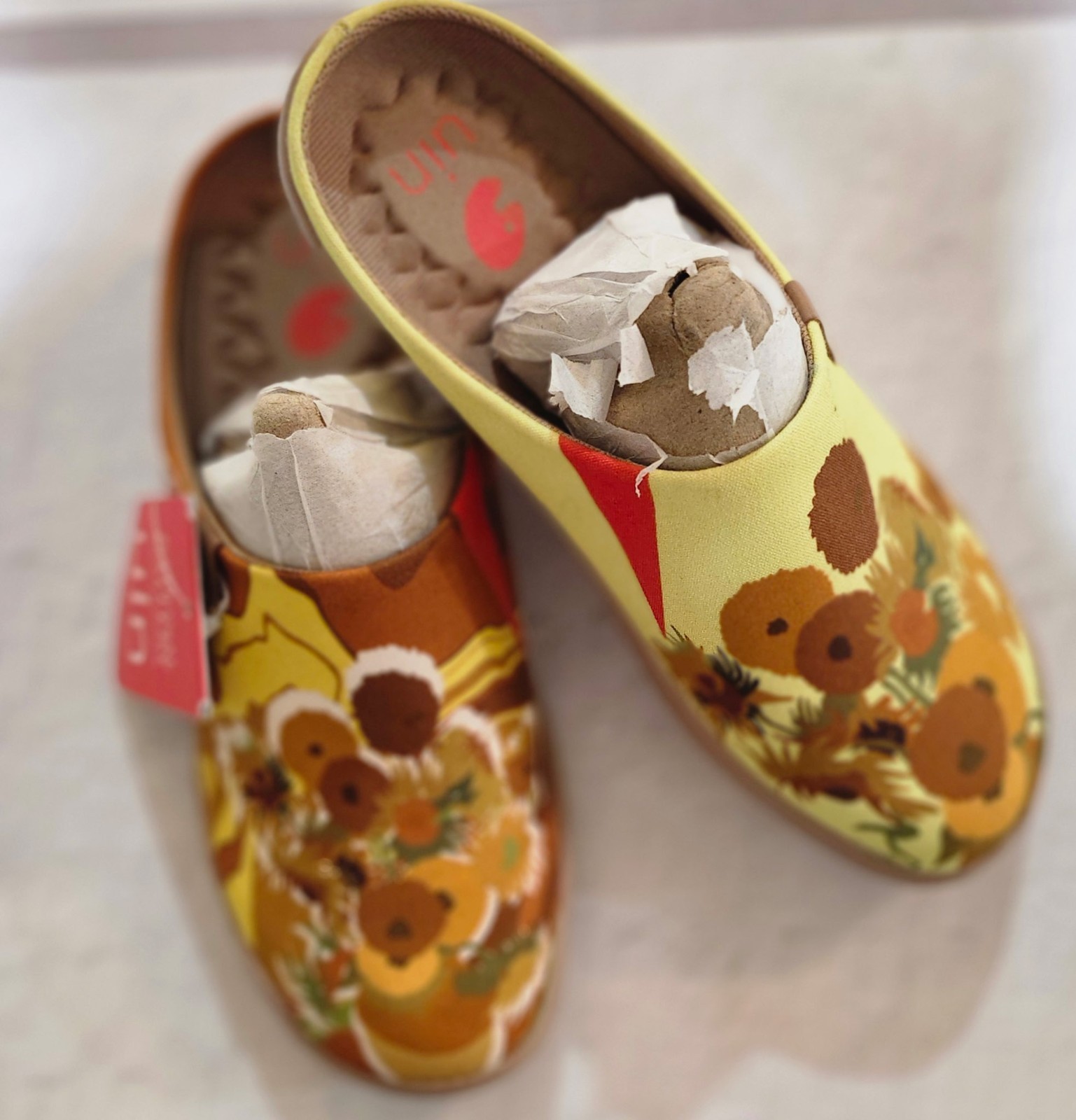 UIN Women’s Multicolor Floral Canvas Slip-On Flats Round Toe Casual Travel