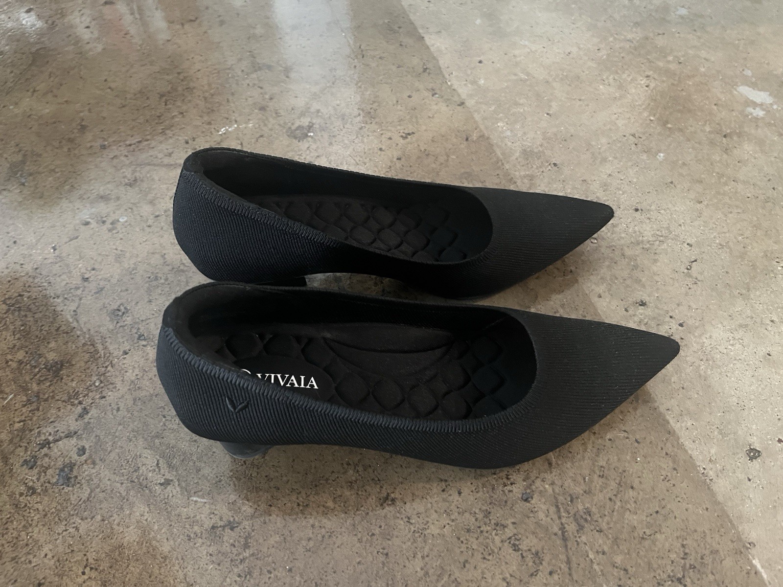 Womens VIVAIA Pointy Toe Chunky Heel (Tracy Pro) Shoes, Black, Size 8, Free Ship