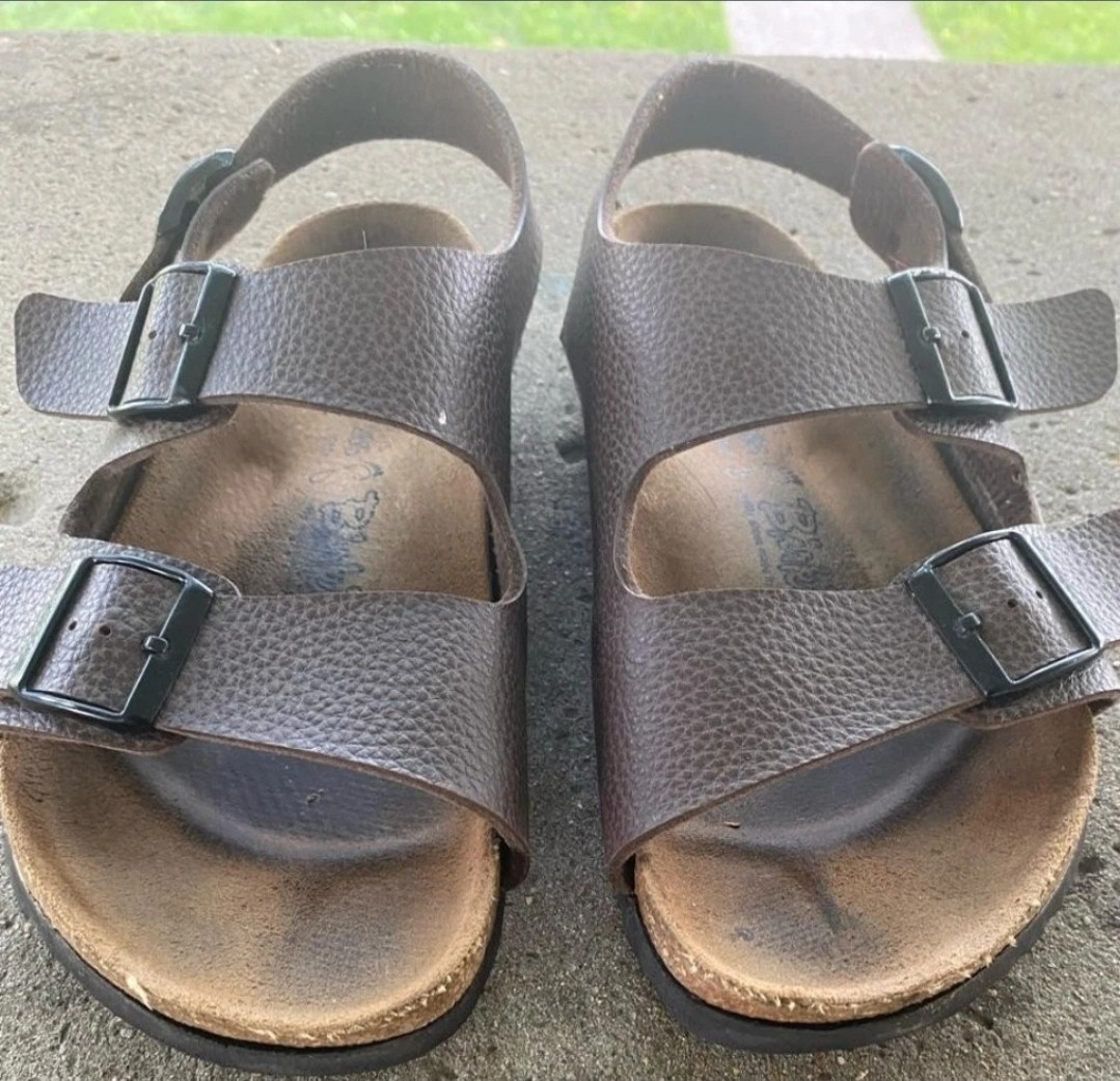Birkenstock Brown Leather Sandals, euro skze 41 = to mens 8/8 5 or women 10/10.5