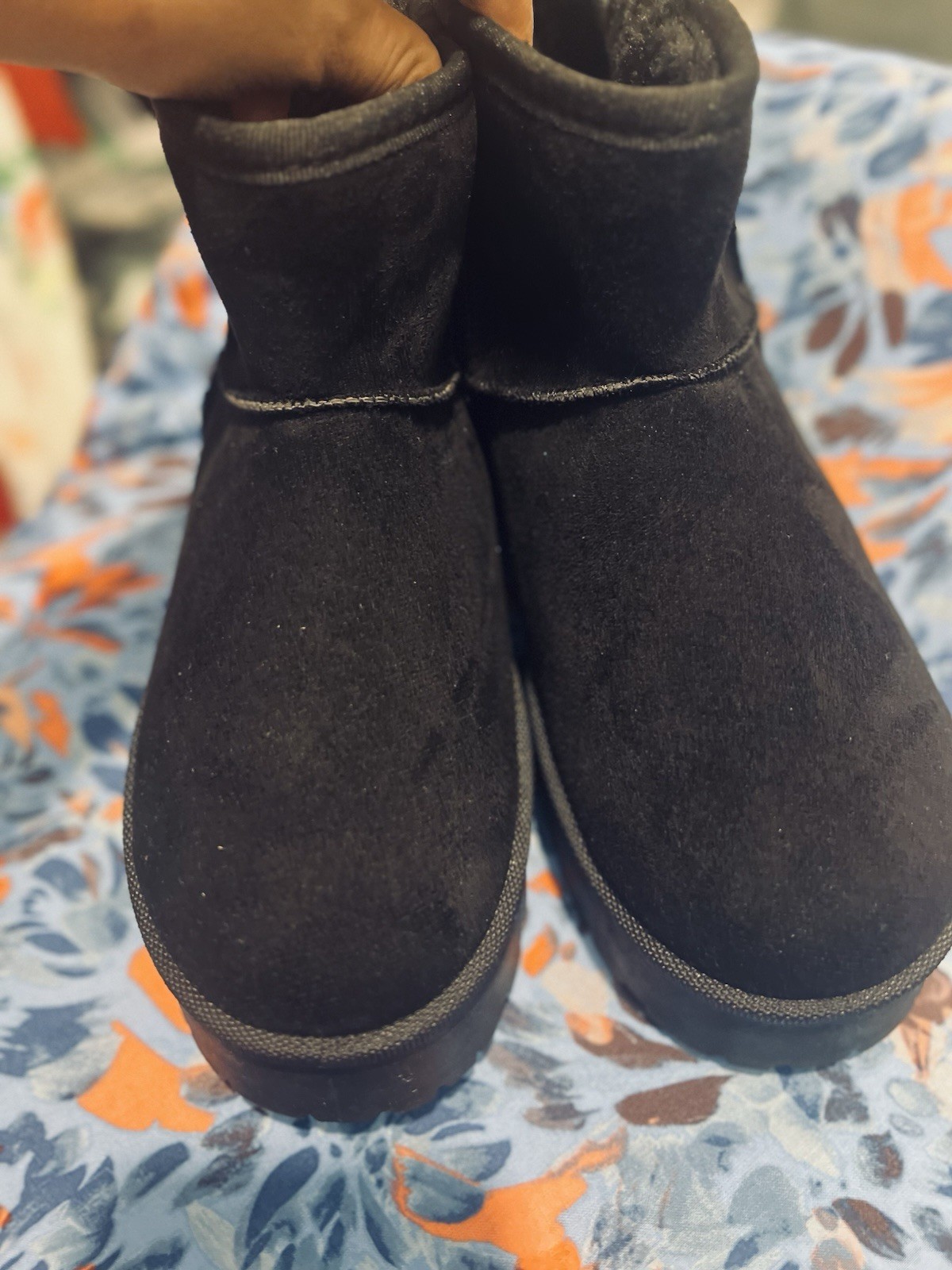 Unbrean Ankle Boots Women’s Size 6 Perfect for Fall Winter New No Box Black