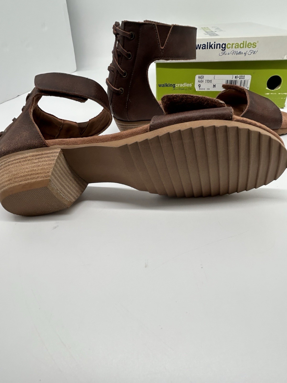 Elites Walking Cradles Brown Leather Ankle Strap Sandals Comfort Bumps 9 N