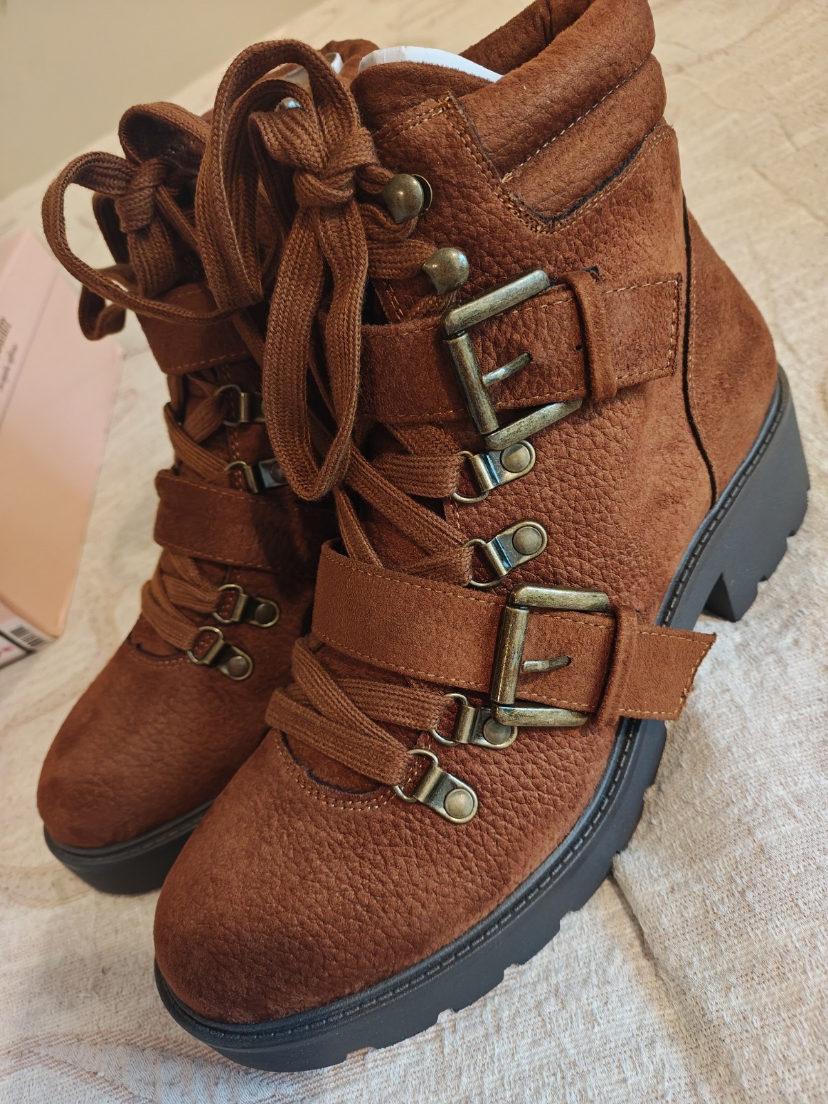 White Mountain Brown Suade Ankle Boots