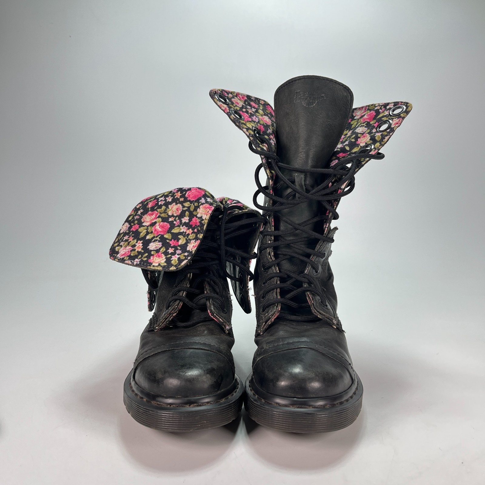 Dr. Martens Triumph 1914 Black Floral Leather Fold Down Tall Boots Womens Size 7