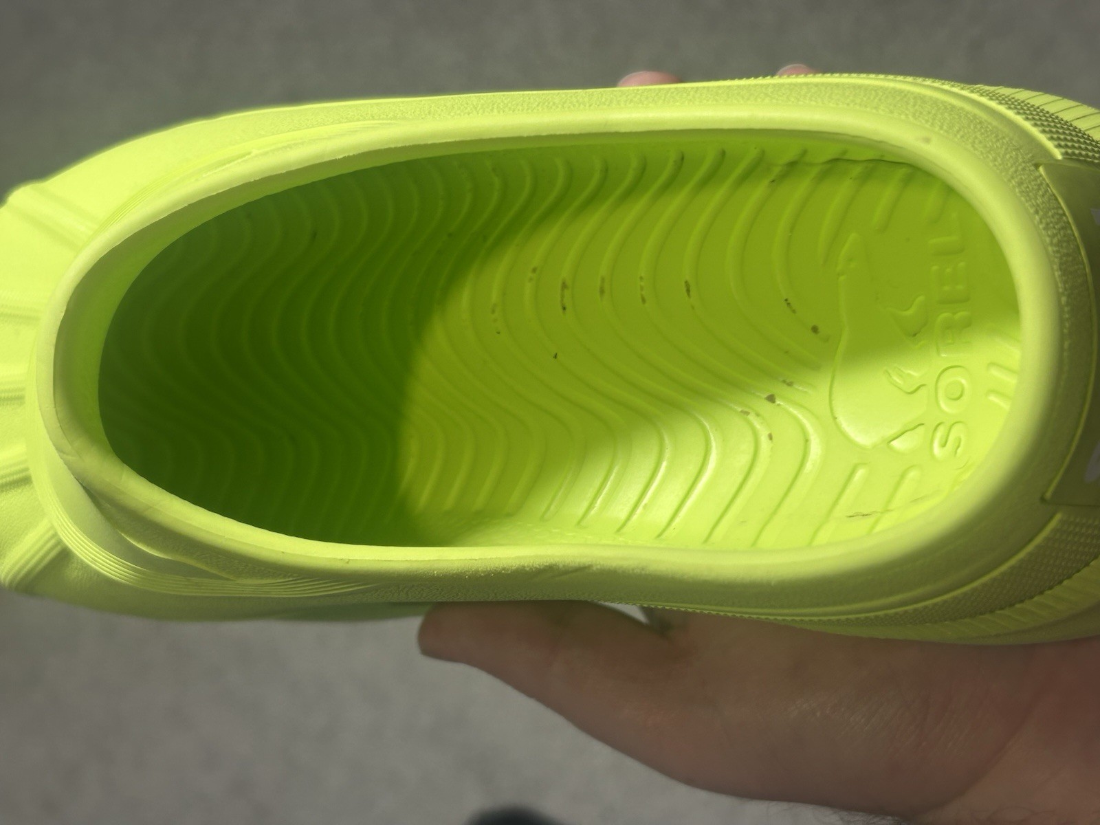 Sorel Caribou Clog – Waterproof – Women’s Size 10 – Lime Green