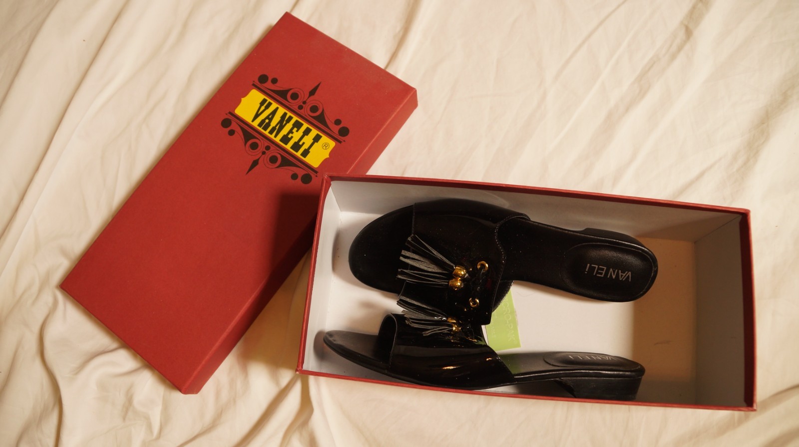 Vaneli Black Patent Tasseled Sandals/Slides Size 7W
