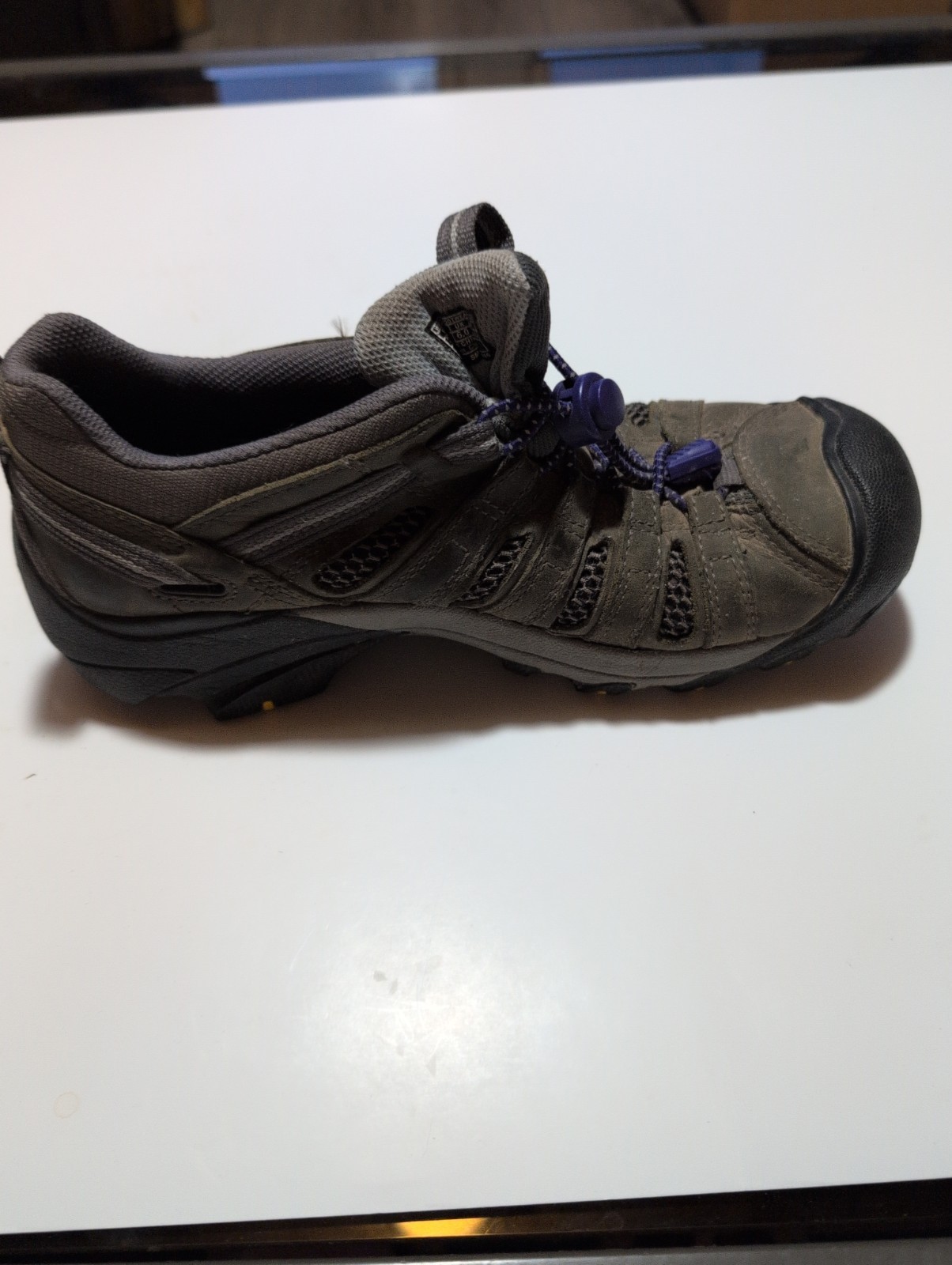 Keen Voyager Vented Hiking Shoes Women’s Brown Leather Trail – US 8.5