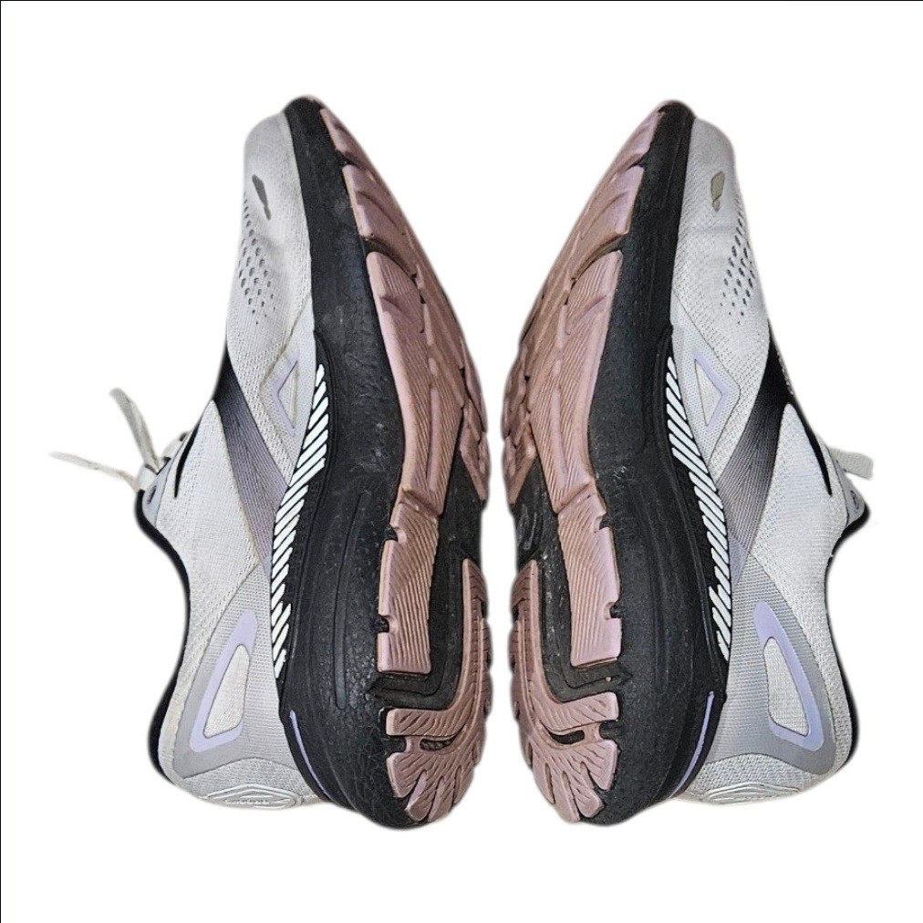 Brooks Adrenaline GTS 23 Womens Running Shoes Grey Lavender Stability Sneakers